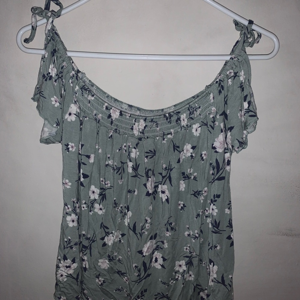 American Eagle Elegant Floral Off-Shoulder Blouse